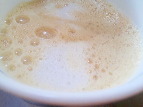 アーモンドミルクで淹れるコーヒー紅茶（鴛鴦茶)